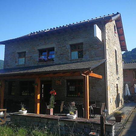 Hotel Rural La Campanona Villager de Laciana Exteriör bild