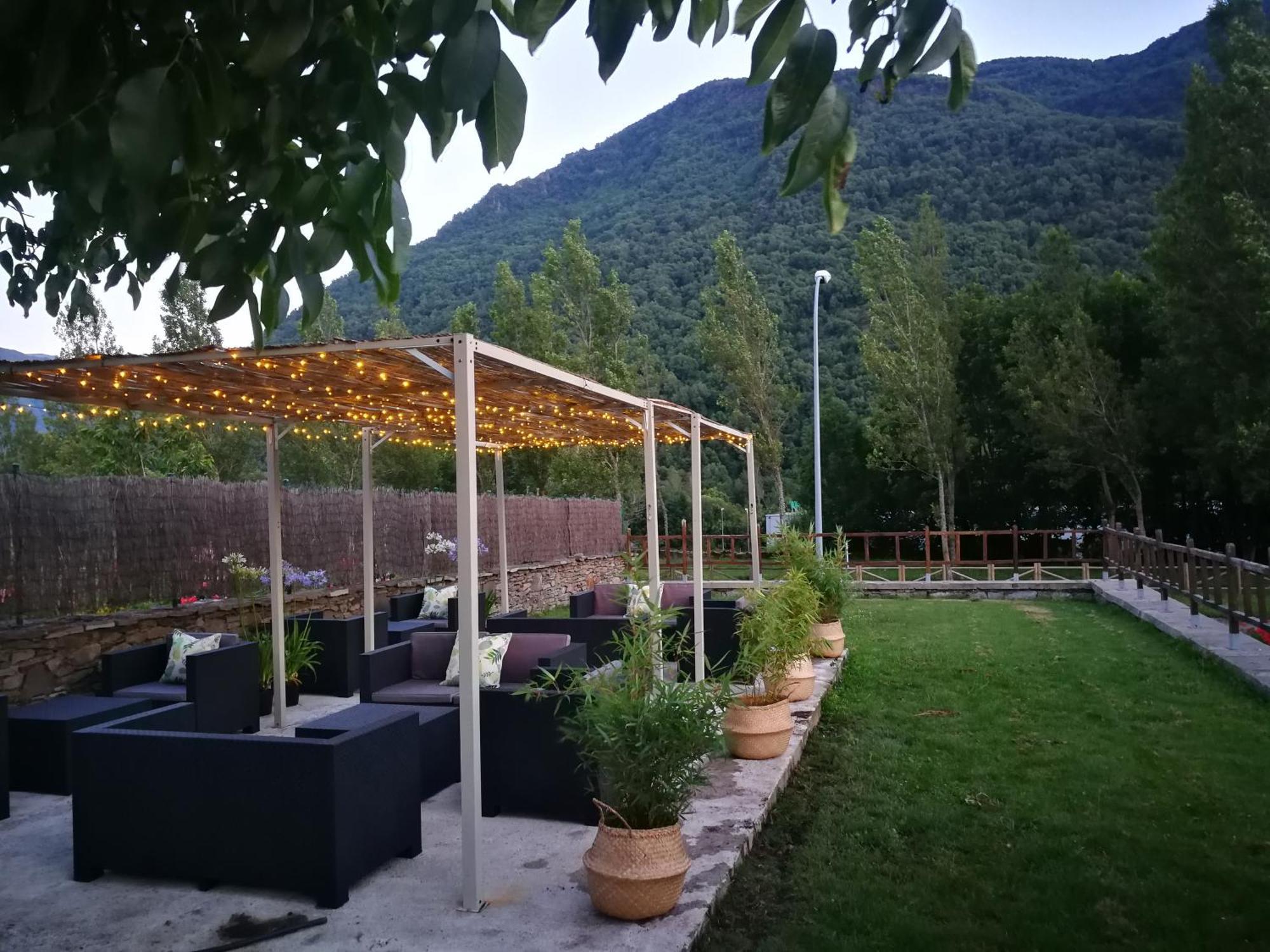Hotel Rural La Campanona Villager de Laciana Exteriör bild